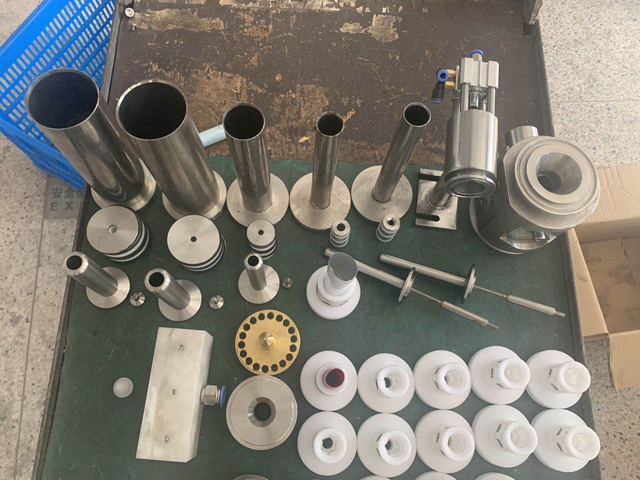 Tubes holders for different sizes of tubes requires as the changing tools